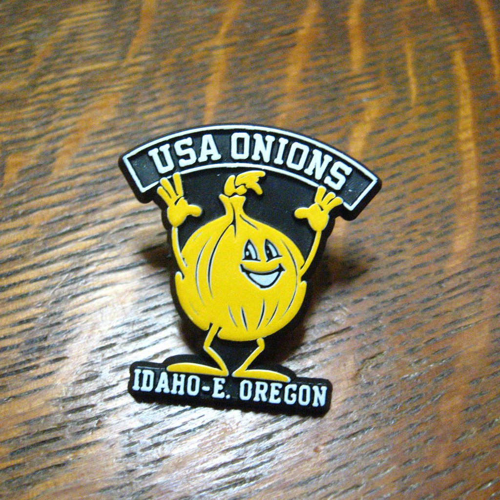Usa Onions Lapel Pin